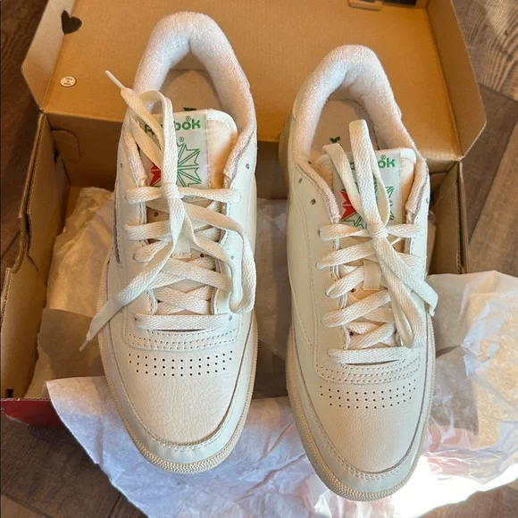 New in box Reebok vintage unisex M8 40.5EU - Picture 4 of 9